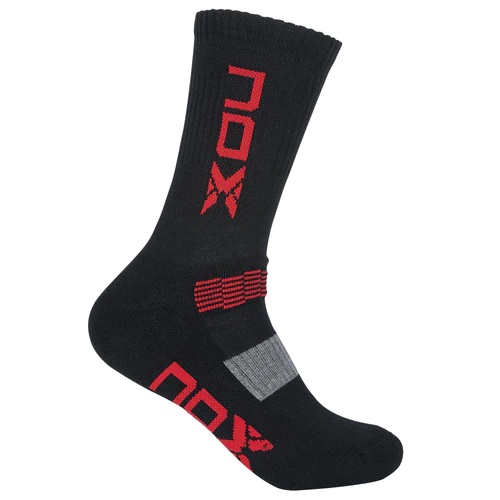 NOX CALCETINES MEDIA CAÑA TECNICOS HOMBRE NEGROS LOGO VERTICAL ROJO 39-45